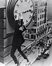 How Harold Lloyd Filmed Safety Last! | Harold lloyd, Silent film ...