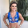 Mirella Santos exibe barriga chapada em look para Desfile das Campeãs ...