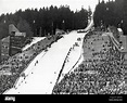 Original-Bildunterschrift: Olympische Winterspiele 1976 - Skispringen ...