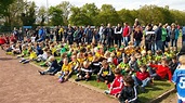 Der Tag des Fußballs - Am 1. Mai wird in Weeze traditionell gekickt ...