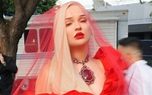 La historia de Kim Petras, mujer trans que hizo historia en los Grammy ...