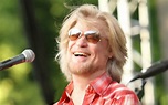 Daryl Hall: Making Music on Tour, at His House, and in His Club - Parade