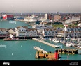 Southampton pier dockt hafen an -Fotos und -Bildmaterial in hoher ...