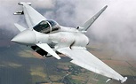 Tecnología militar: Así interceptan dos cazas Typhoon a un Boeing 777 ...