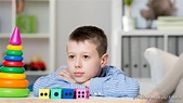 Autismus: Beschreibung, Symptome - NetDoktor.de