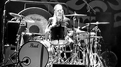 Gov't Mule - The End Matt Abts On Drums The End - 6-1-12 Mountain Jam ...