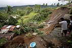 Dramatic Photos of Floods and Landslides in the Philippines | IBTimes UK
