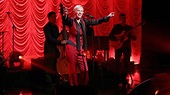 Annie Lennox Performs 'I Put a Spell on You' - YouTube