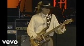 Stevie Ray Vaughan - Look At Little Sister (Live) - YouTube