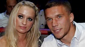 Lukas Podolski: Seite an Seite mit seiner Frau Monika