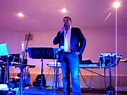 Philippe MANCINI sur la scène de la Salle MAEVA de Gémenos (13) - YouTube