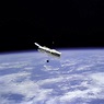 Fil:Hubble Space Telescope and Earth Limb - GPN-2000-001064.jpg – Wikipedia
