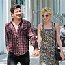 Carey Mulligan Is Pregnant, Expecting First Child With Marcus Mumford ...