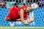 Argentina beat Holland in penalty shootout after World Cup epic ...