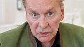 Helmut Berger: Mit Lungenentzündung im Krankenhaus | GALA.de