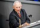 Wolfgang Schäuble will erneut für Bundestag kandidieren - Seit 1972 im ...