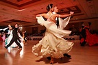 The meaning and symbolism of the word - «Ball (dance)»