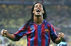 Ronaldinho / Ronaldinho Ronaldo Football Brazil Football Team Barcelona ...