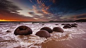 Moeraki Boulders at sunrise, Koekohe Beach, New Zealand | Windows ...