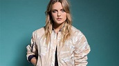 Tove Lo Biography: Songs, Age, Height, Net Worth, Instagram, Husband ...