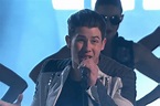 ‘The Voice’: Watch Nick Jonas Perform “Chains” & See Who Made It Into ...