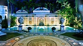 Así de lujosa es la antigua mansión de Gianni Versace en Miami Beach y ...