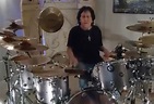 Original KISS Drummer PETER CRISS Rings In 2022 By Sharing Video Of New ...