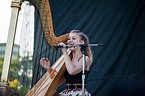 Watch Joanna Newsom Debut A New Song At Pitchfork Festival