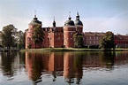 12 Magnificent Castles You Definitely Have to Visit In Sweden - Hand ...