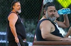 Russell Crowe – Pudgy Movie Star Fatter Than Ever New Photos