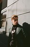 Contents Man (2021) - 0008 - Will Poulter Photo Gallery | Will poulter ...