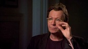 Gary Oldman's Official "Paranoia" Interview - Celebs.com - YouTube