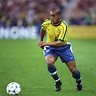 Roberto Carlos and the Most Powerful Free-Kick Takers in World Football ...