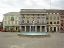 Tienen, Rathaus am Grote Markt, erbaut 1836 (04.07.2014) - Staedte-fotos.de