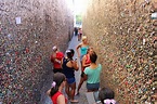 Bubble Gum Walls: America’s Stickiest Attractions | Amusing Planet