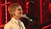 Lisa Stansfield - "8-3-1" - Live at Ronnie Scott's Jazz Club - YouTube
