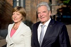 Seit 2012 ist Joachim Gauck Bundespräsident. An seiner Seite: First ...