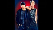 Yelawolf Ft Eminem - Best Friend - YouTube