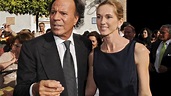 Julio Iglesias y su esposa Miranda Rijnsburger cautivaron a todos en ...