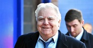 Bill Kenwright showed class with incredible gesture to two Everton fans ...