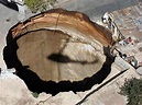 Amazing huge hole in Guatemala City - VJ CX