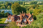 Look inside beautiful Cookham castle-like mansion that hides unique ...