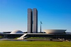 Palácio do Planalto, de Oscar Niemeyer | Oscar niemeyer, Brasilia, Niemeyer