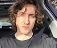 Dean Lewis - Bio, Facts, Family Life of Australian Singer