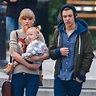 Harry Styles y Taylor Swift con el bebé de unos amigos - Foto en Bekia ...