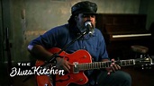 Alvin Youngblood Hart -- Big Mama's Door [The Blues Kitchen Sessions ...