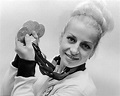 Vera Caslavska, Olympic gymnast and national heroine to Czechs, dies at ...