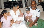 Sanath Jaysuriya with his wife Sumudu and Family. | Cricket players ...