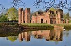 Kirby Muxloe Castle | English Heritage Attraction In Leicester
