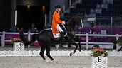 Edward Gal pays homage to Total US’s sire Totilas in Olympic freestyle